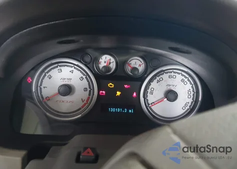 2008 Ford Focus Se/Ses z USA, uszkodzony, nr VIN 1FAHP35N08W161774